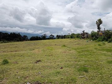 Hermoso Terreno en ALOASI barrio La Estación