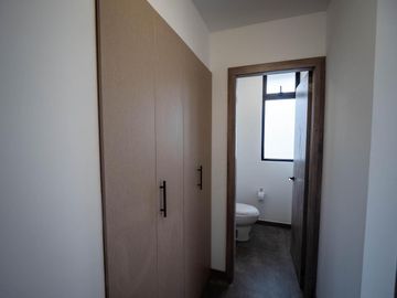DEPARTAMENTO EN VENTA  BALCON DEL NORTE(patio interior)