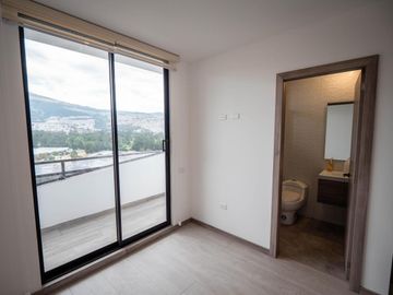 DEPARTAMENTO EN VENTA  BALCON DEL NORTE(patio interior)