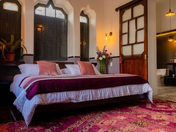 Casa - Hotel  en  Venta 368 m2 Centro Histórico