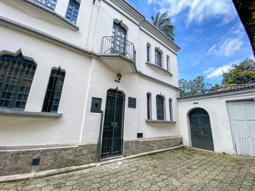 Casa - Hotel  en  Venta 368 m2 Centro Histórico