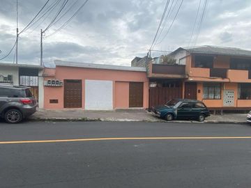 LA MAGDALENA EN VENTA CASA RENTERA 5DEPARTAMENTOS