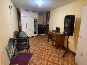 LA MAGDALENA EN VENTA CASA RENTERA 5DEPARTAMENTOS