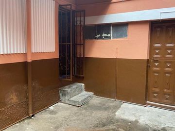 LA MAGDALENA EN VENTA CASA RENTERA 5DEPARTAMENTOS