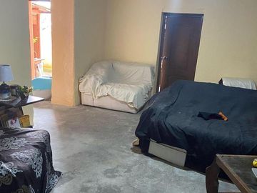 LA MAGDALENA EN VENTA CASA RENTERA 5DEPARTAMENTOS