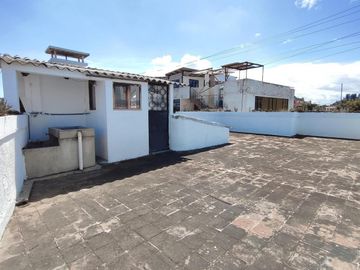 CASA INDEPENDIENTE EN VENTA SECTOR LA KENNEDY $169.900