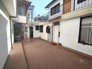 JIPIJAPA CASA RENTERA EN VENTA EXCELENTE RENTABILIDAD