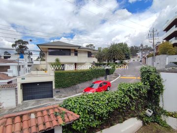 Casa en Venta | Urbanización con seguridad 24/7, amplias áreas comunales, variedad de auto servicios