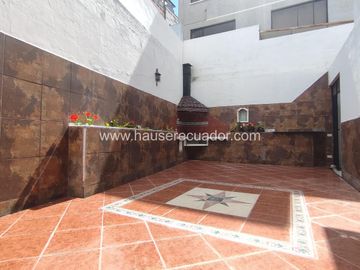 Casa en Venta | Urbanización con seguridad 24/7, amplias áreas comunales, variedad de auto servicios
