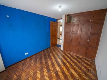 LA MENA CASA DE VENTA 290m 3 DEPARTAMENTOS