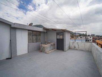 LA MENA CASA DE VENTA 290m 3 DEPARTAMENTOS