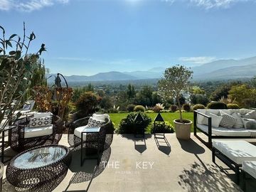 Casa en Venta en Condominio Hacienda de Chicureo - Av. El Valle
