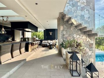Casa en Venta en Condominio Hacienda de Chicureo - Av. El Valle