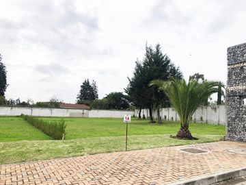VENDO TERRENO / UNIFAMILIAR / PUEMBO / PIFO / CHAUPIMOLINO