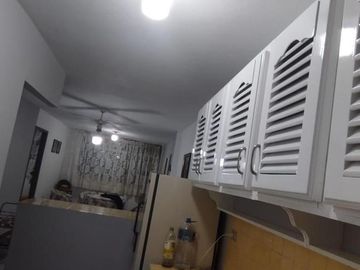 SE VENDE DEPARTAMENTO EN LEONIDAS PLAZA-BAHÍA