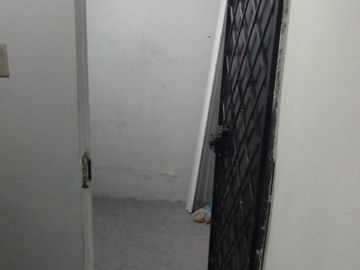 SE VENDE DEPARTAMENTO EN LEONIDAS PLAZA-BAHÍA