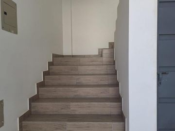 DEPARTAMENTO EN VENTA EN TUMBACO  3 DORMITORIOS 151MT²