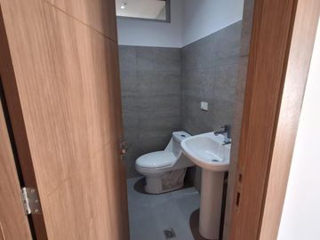 DEPARTAMENTO EN VENTA EN TUMBACO  3 DORMITORIOS 151MT²