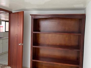 CHILLOGALLO  EN VENTA CASA RENTERA 11 DEPARTAMENTOS 7 PARQUEADEROS