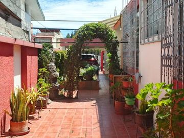 THOMAS DE BERLANGA OPORTUNIDAD CASA EN VENTA 4 DORMITORIOS