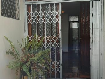 THOMAS DE BERLANGA OPORTUNIDAD CASA EN VENTA 4 DORMITORIOS