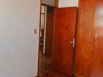 THOMAS DE BERLANGA OPORTUNIDAD CASA EN VENTA 4 DORMITORIOS