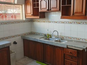 THOMAS DE BERLANGA OPORTUNIDAD CASA EN VENTA 4 DORMITORIOS