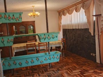 THOMAS DE BERLANGA OPORTUNIDAD CASA EN VENTA 4 DORMITORIOS