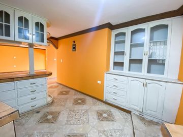 MAGDALENA EN VENTA CASA RENTERA 9 DEPARTAMENTOS