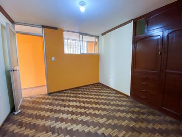 MAGDALENA EN VENTA CASA RENTERA 9 DEPARTAMENTOS