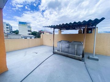 MAGDALENA EN VENTA CASA RENTERA 9 DEPARTAMENTOS