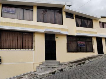 CASA EN VENTA 661m2 SECTOR LA MAGDALENA