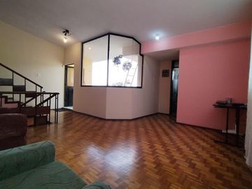 CASA EN VENTA 661m2 SECTOR LA MAGDALENA
