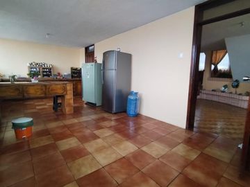 CASA EN VENTA 661m2 SECTOR LA MAGDALENA
