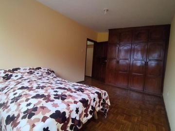 CASA EN VENTA 661m2 SECTOR LA MAGDALENA