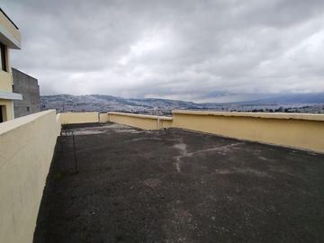 CASA EN VENTA 661m2 SECTOR LA MAGDALENA