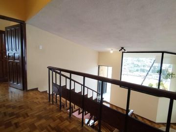 CASA EN VENTA 661m2 SECTOR LA MAGDALENA