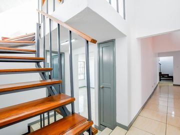 CASA COMERCIAL EN VENTA, INVERSION INTELIGENTE, SECTOR CENTRO NORTE