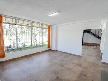 CASA COMERCIAL EN VENTA, INVERSION INTELIGENTE, SECTOR CENTRO NORTE