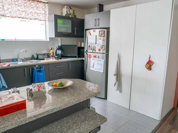 SUITE EN VENTA URBANIZACIÓN EL CONDADO 78 M²