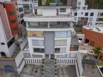 SUITE EN VENTA URBANIZACIÓN EL CONDADO 78 M²