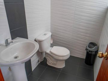 SUITE EN VENTA URBANIZACIÓN EL CONDADO 78 M²