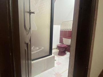 CASA CIUDADELA GATAZO SUR  353m2 4 PARQUEADEROS