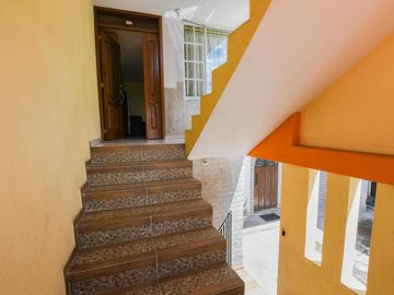 CASA CIUDADELA GATAZO SUR  353m2 4 PARQUEADEROS