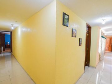 CASA CIUDADELA GATAZO SUR  353m2 4 PARQUEADEROS