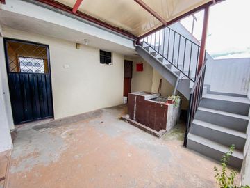 CASA EN VENTA 7 DEPARTAMENTOS SAN ISIDRO DEL INCA