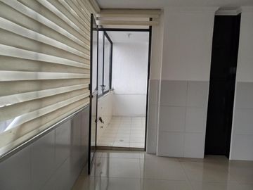 DEPARTAMENTO EN VENTA 92 m2 SECTOR LA CRISTIANIA /ELOY ALFARO