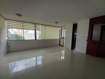DEPARTAMENTO EN VENTA 92 m2 SECTOR LA CRISTIANIA /ELOY ALFARO
