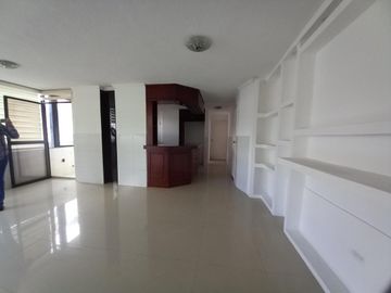 DEPARTAMENTO EN VENTA 92 m2 SECTOR LA CRISTIANIA /ELOY ALFARO