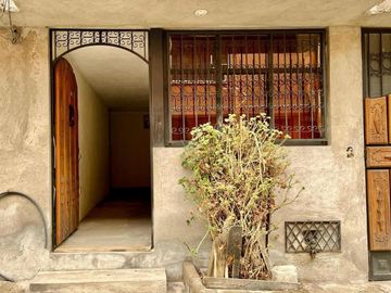 SE VENDE CASA RENTERA 331 M2 - SECTOR AYMESA  U$S 85.000